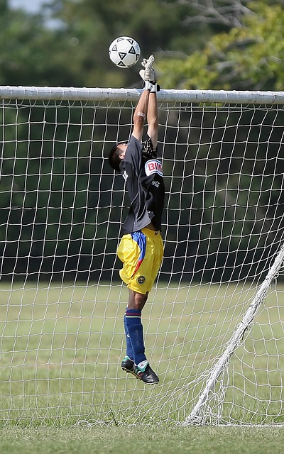 打破了彼时 打破了彼时